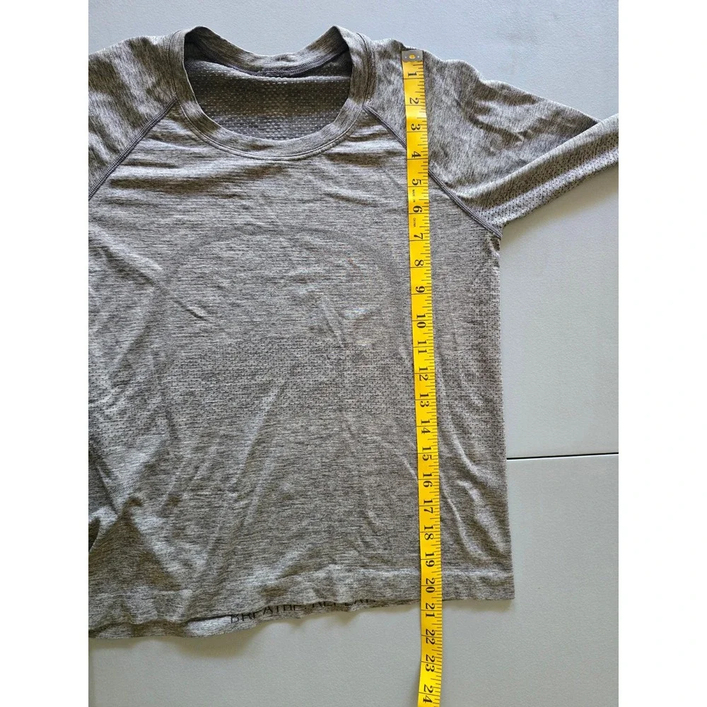 Lululemon Swiftly Tech Long Sleeve 2.0 *Race Length Size 8